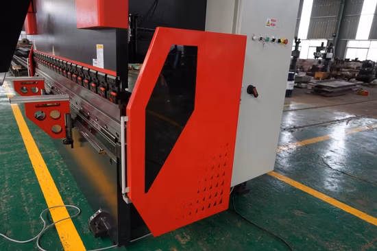 Elektrohydraulische Servo 6+1 CNC-Biegemaschine Abkantpresse